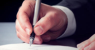 大型の契約書案件、関連契約一式で用語を横断的に統一